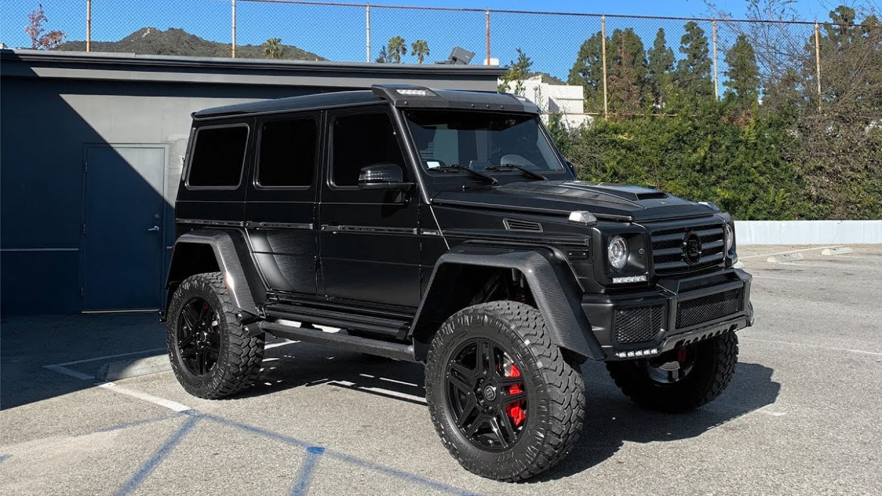 #rdbla Matte Brabus G Wagon 5x5, Wrap Removal, Moses Gets Attacked By A Drone! Brabus G Wagon 4x4