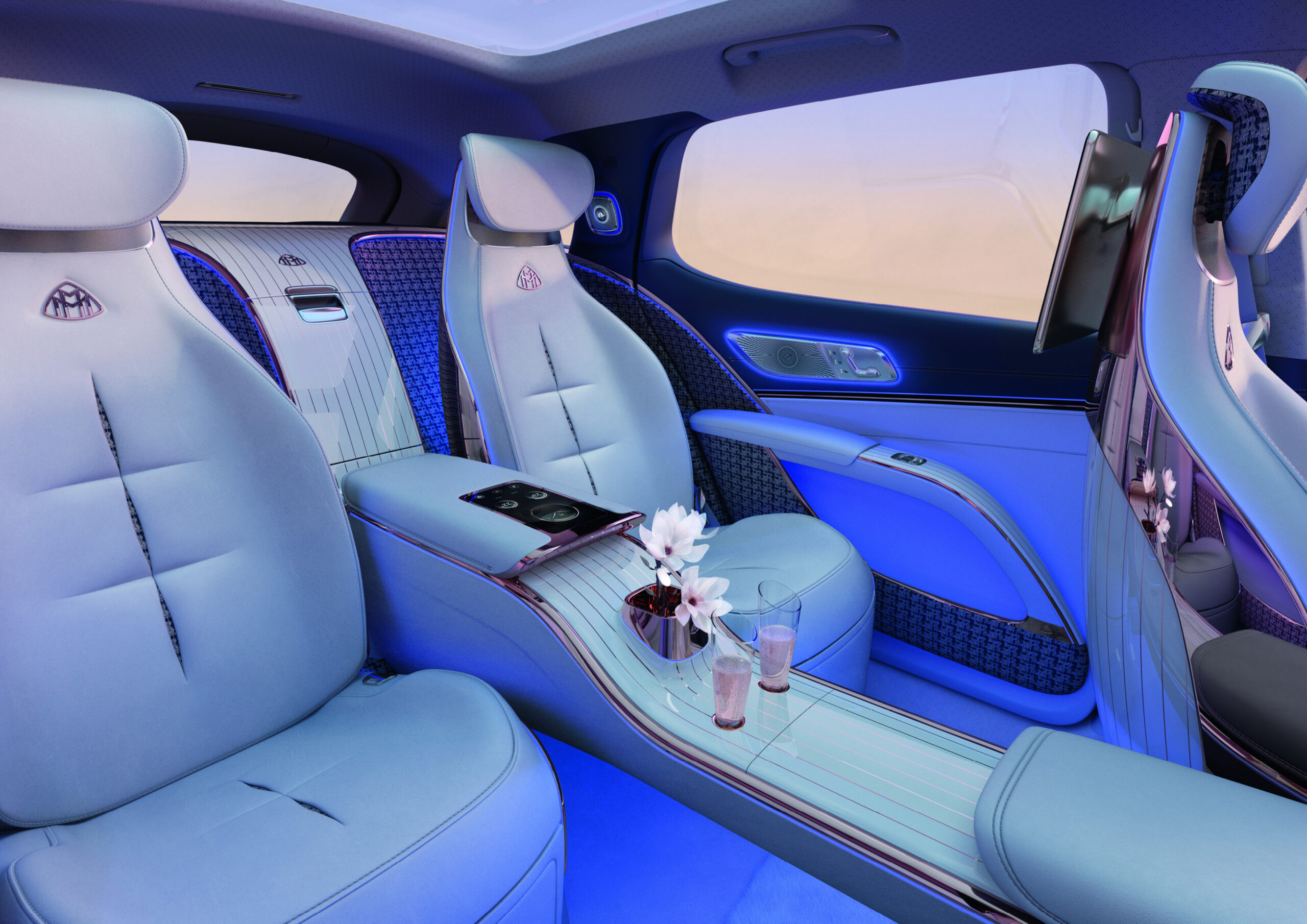 The Mercedes Maybach Concept Eqs Suv Has An Unreal Interior Mercedes Maybach Suv Interior
