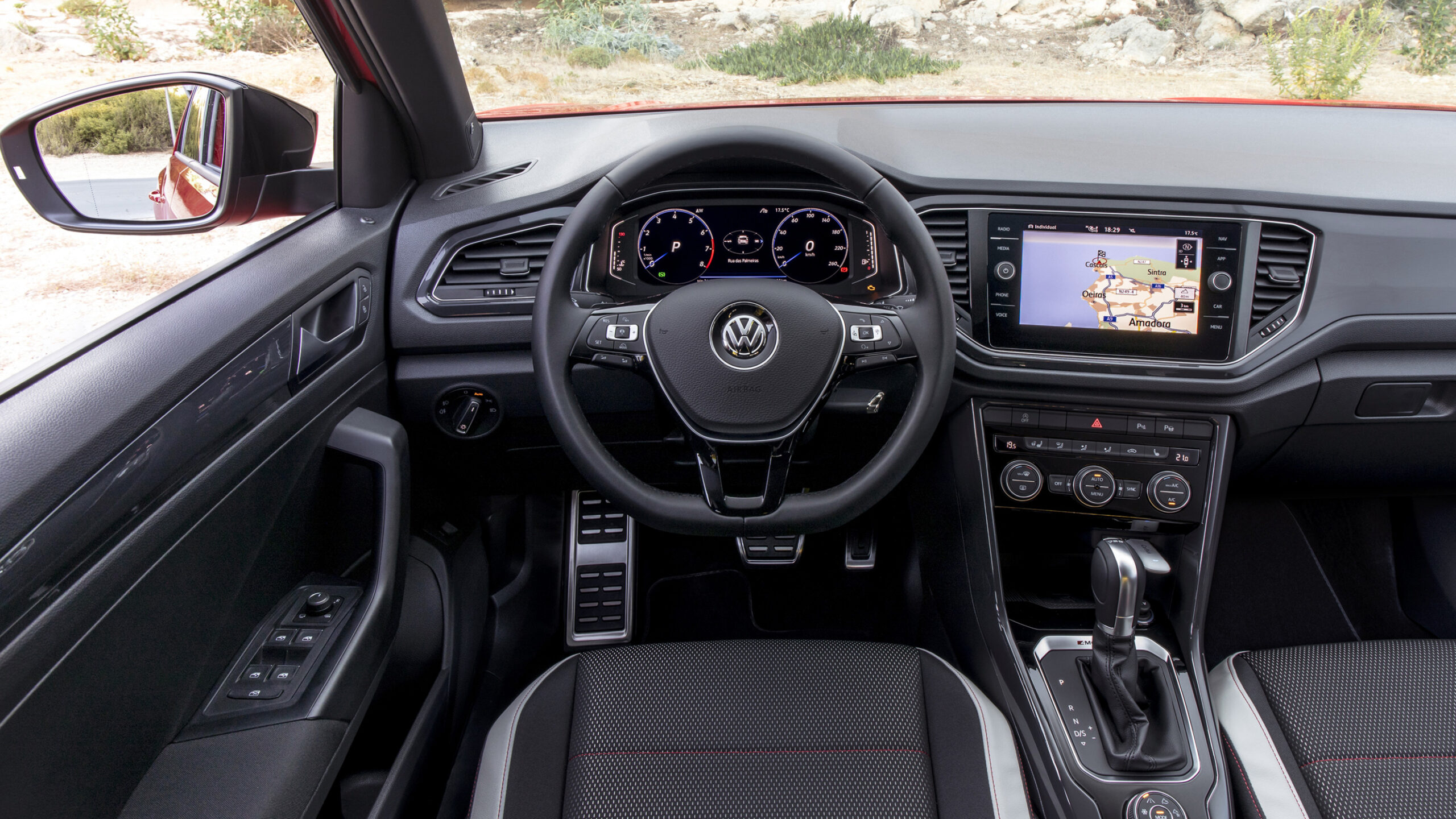 History vw t roc interior History vw t roc interior