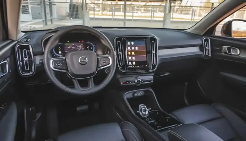 Volvo XC40 2025 Reviews, Changes, And Price